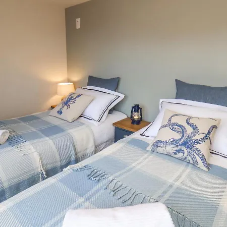 Bluefin 펜션 휫비